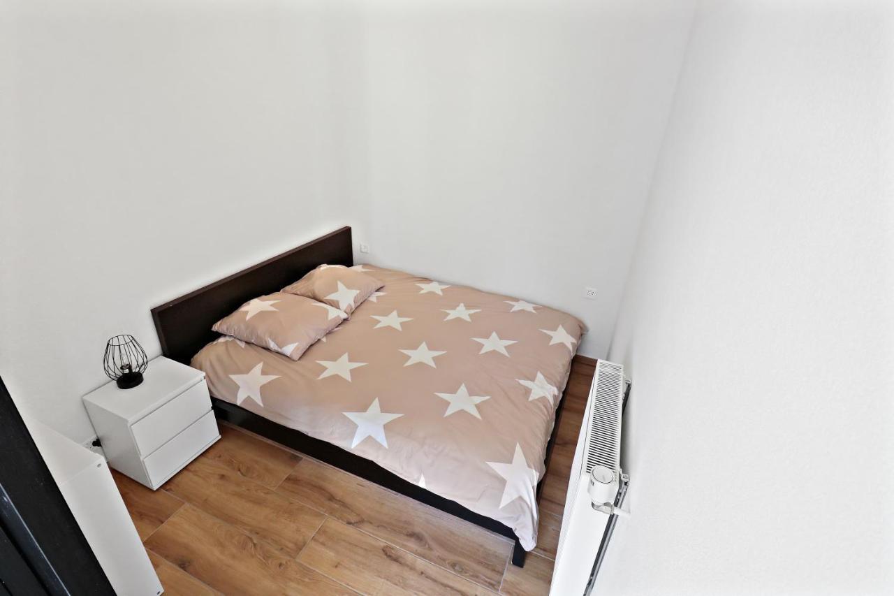 Appartement Cosy Et Renove Au Coeur De La Station Crans-Montana Exteriör bild