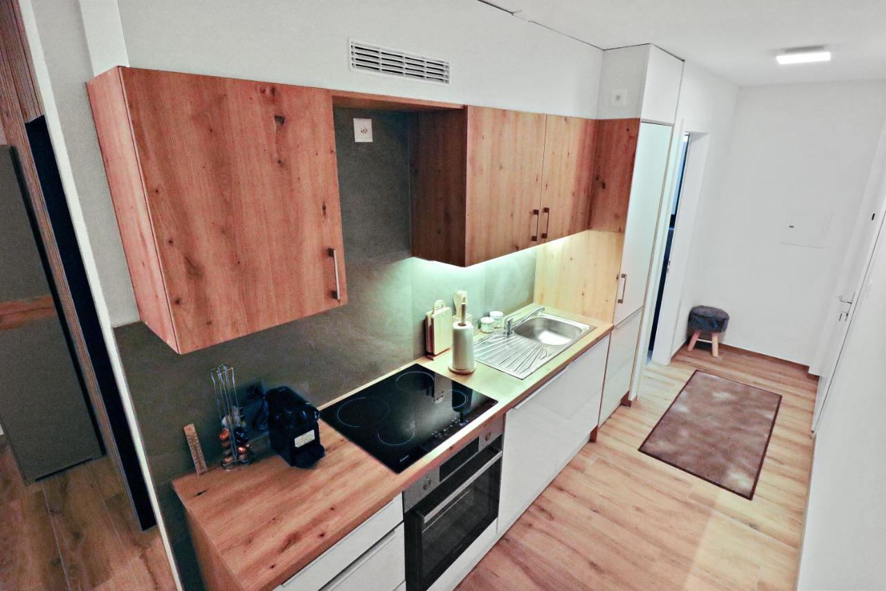 Appartement Cosy Et Renove Au Coeur De La Station Crans-Montana Exteriör bild