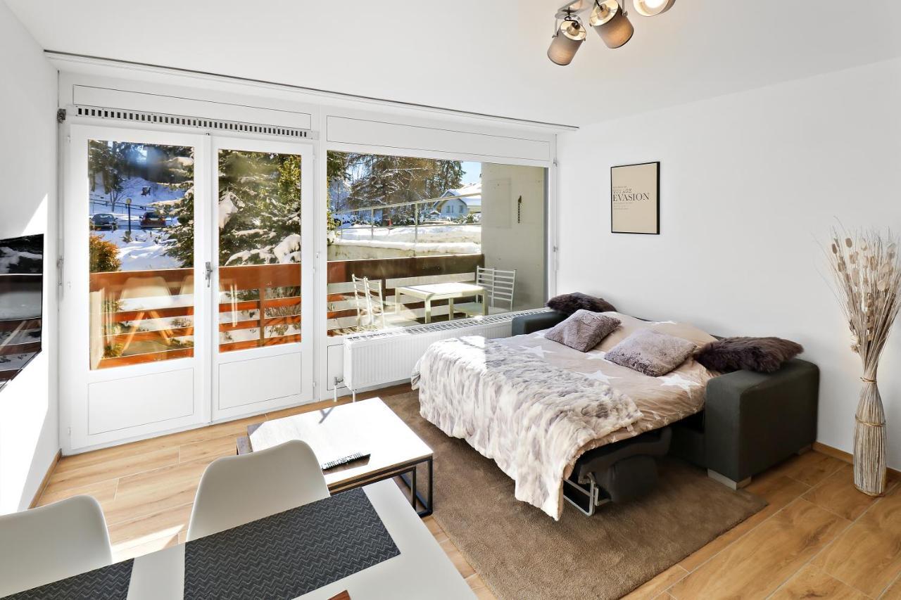 Appartement Cosy Et Renove Au Coeur De La Station Crans-Montana Exteriör bild