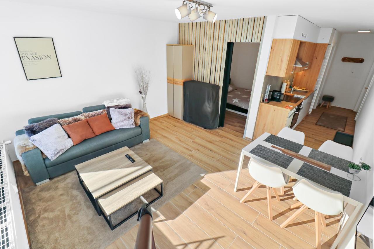 Appartement Cosy Et Renove Au Coeur De La Station Crans-Montana Exteriör bild