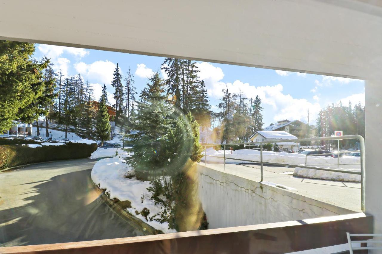 Appartement Cosy Et Renove Au Coeur De La Station Crans-Montana Exteriör bild