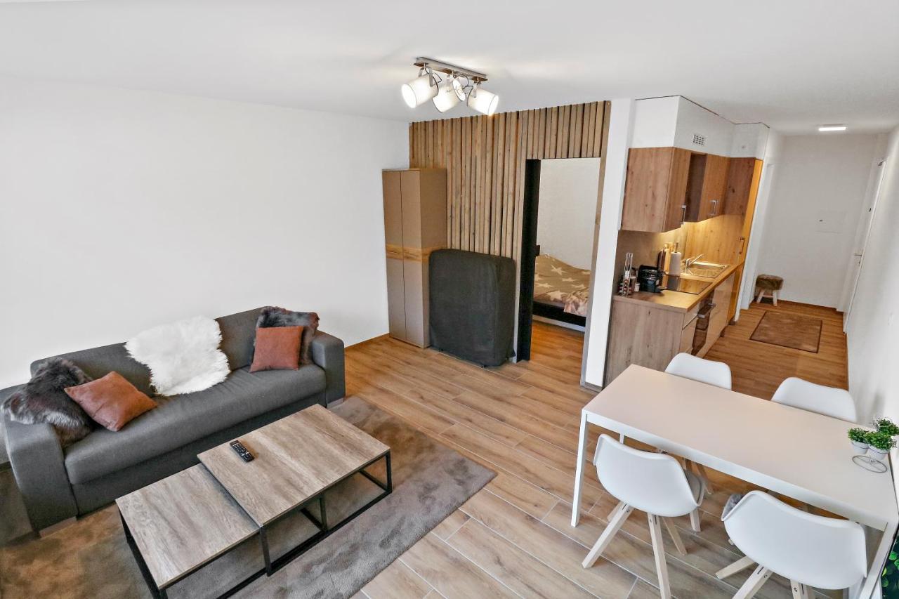 Appartement Cosy Et Renove Au Coeur De La Station Crans-Montana Exteriör bild