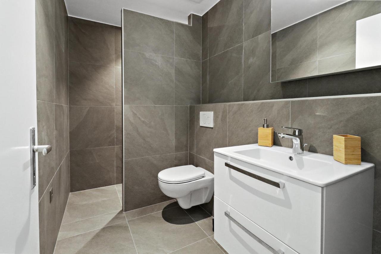 Appartement Cosy Et Renove Au Coeur De La Station Crans-Montana Exteriör bild